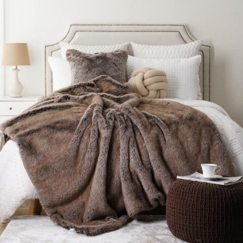 ​Battilo Home Faux Fur Bedspread in brown