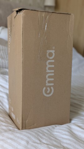 Emma Premium Cloud Pillow in box
