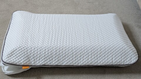 Emma Premium Foam Pillow wide view
