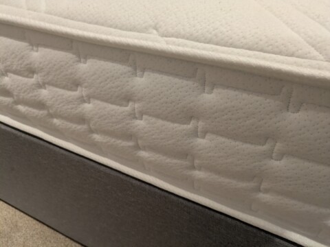 Bensons For Beds Pocket Flex 800 Pocket Sprung Mattress side view