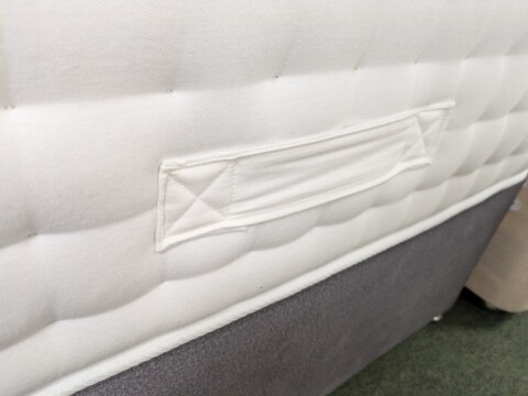 Deepsleep Oasis Pocket Sprung Mattress handles