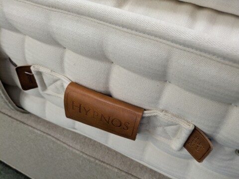 Hypnos Organics Number 3 Pocket Sprung Mattress handles