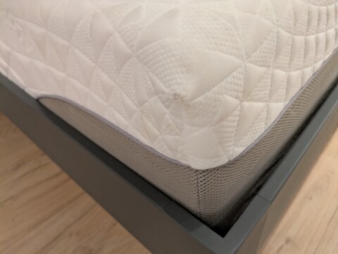 JYSK Wellpur Elvane GF130 Memory Foam Mattress corner  