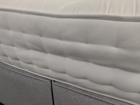 Relyon Derwent Natural Pashmina 2400 Pocket Spring Mattress side view