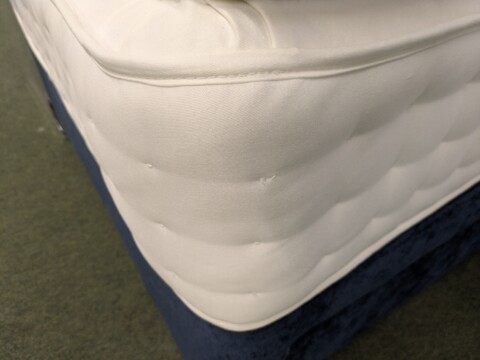 Relyon Ullswater Natural Silk 2900 Pocket Sprung Mattress corner