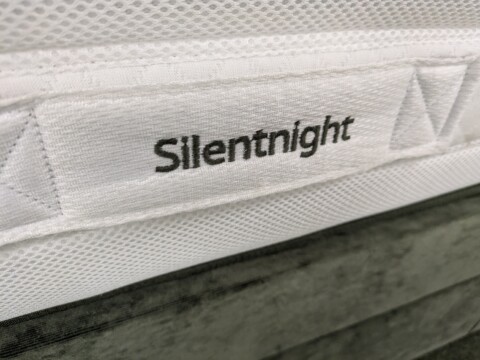 Silentnight Air Comfort Pocket Sprung Mattress handle