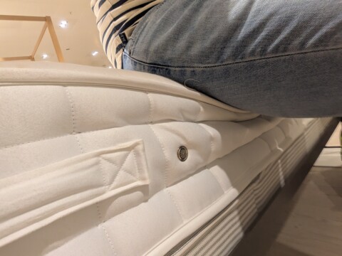 Hypnos Luxury Support Ortho Support No.1 Pocket Sprung Mattress compression test