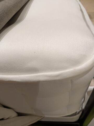 Hypnos Luxury Support Ortho Support No.1 Pocket Sprung Mattress corner