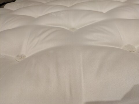 Hypnos Luxury Supreme No 3 Pocket Sprung Mattress top