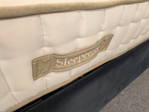 Sleepeezee Kenilworth Pocket Sprung Mattress handles
